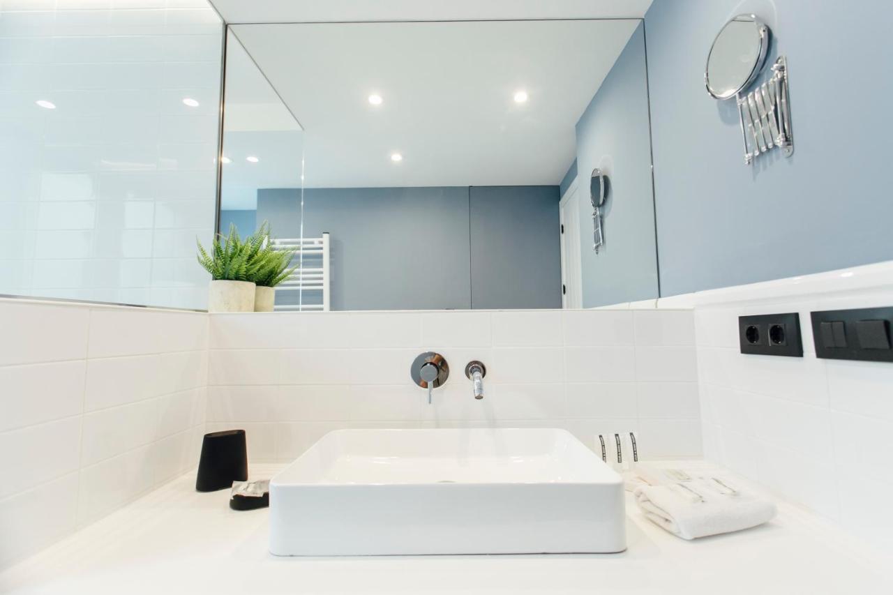 Modern And Luxury- 2Bd 2Bth- Socorro Apartment Севиля Екстериор снимка