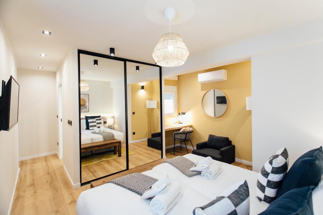 Modern And Luxury- 2Bd 2Bth- Socorro Apartment Севиля Екстериор снимка